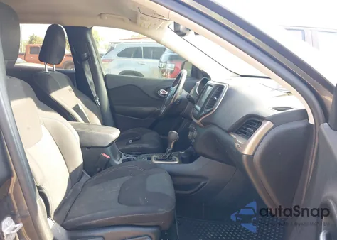 2016 Jeep Cherokee Altitude z USA, uszkodzony, nr VIN 1C4PJMCS3GW167279